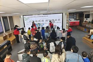 梅西中国香港行发生不愉快，巴萨五老，日本欢聚一堂！